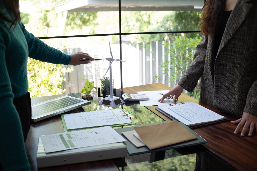 Descriptive Alt Text